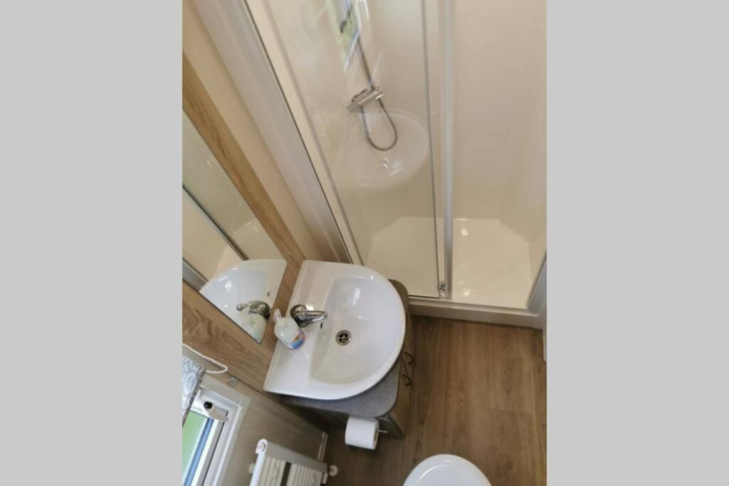 8 Sleep Chalet At Newquay Away Resorts Nb160 Eksteriør bilde