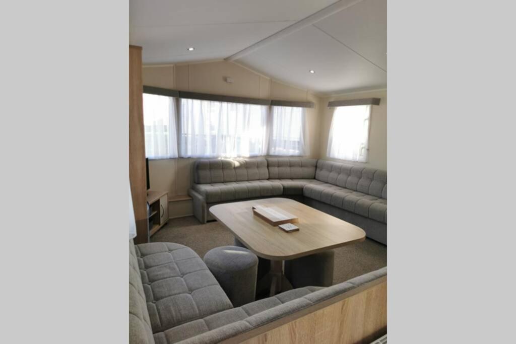 8 Sleep Chalet At Newquay Away Resorts Nb160 Eksteriør bilde